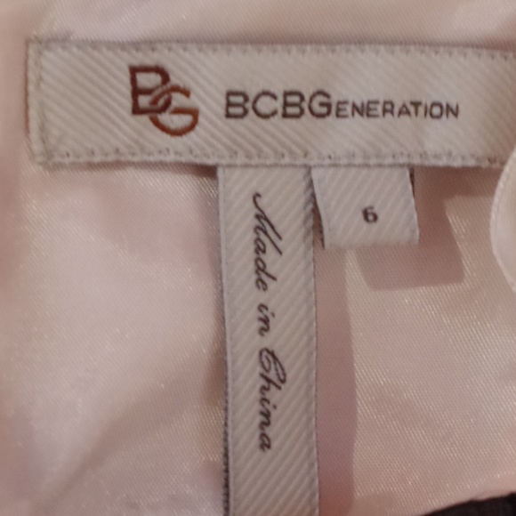 BCBGeneration Bubble Hem Strapless Mini Dress- Sz. 6 - Picture 4 of 4